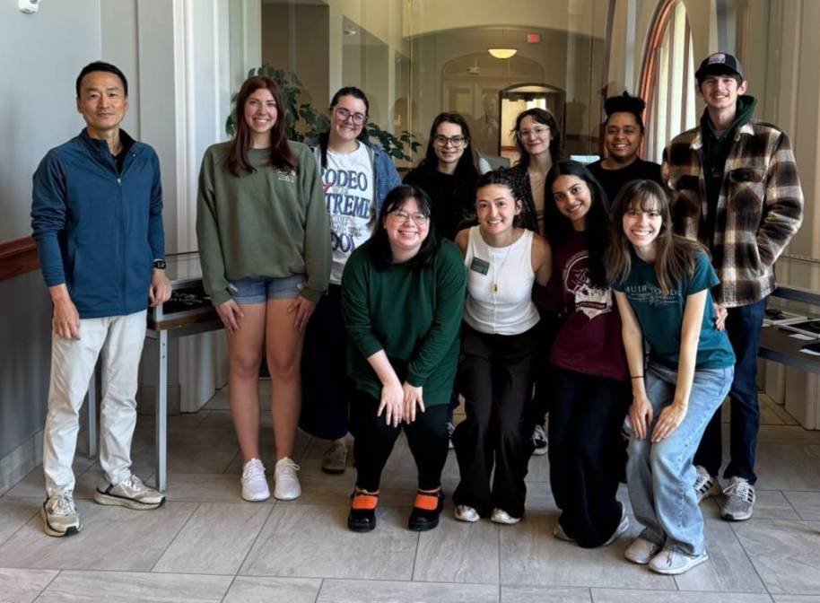 Metalsmithing students in hale library spring 26